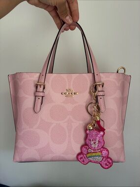 2/$20🎀 Pink Crystal Care Bear Charm